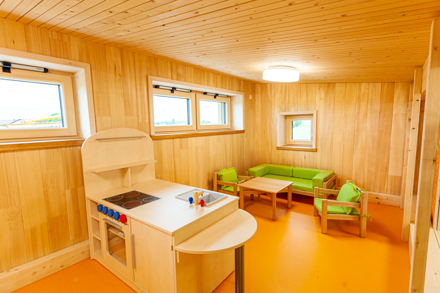 Kindergarten, Massivholzhaus, Holzhaus